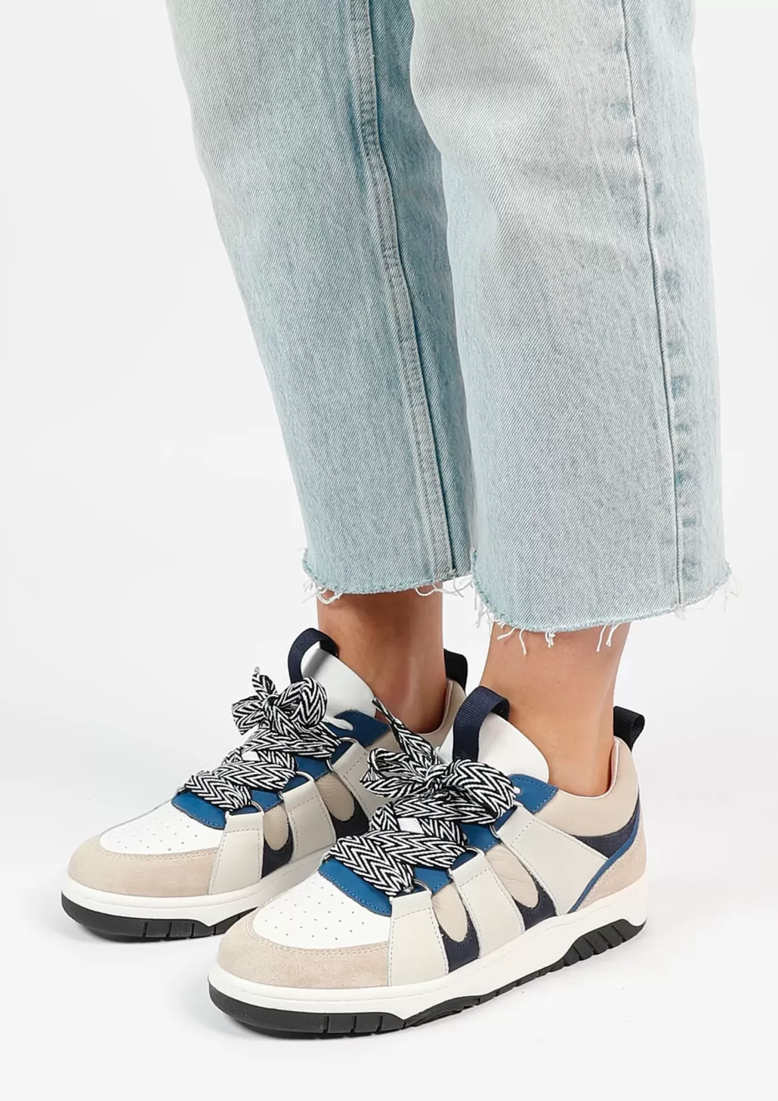 Femmes Sacha Baskets<Baskets En Daim Avec Gros Lacets - Bleu