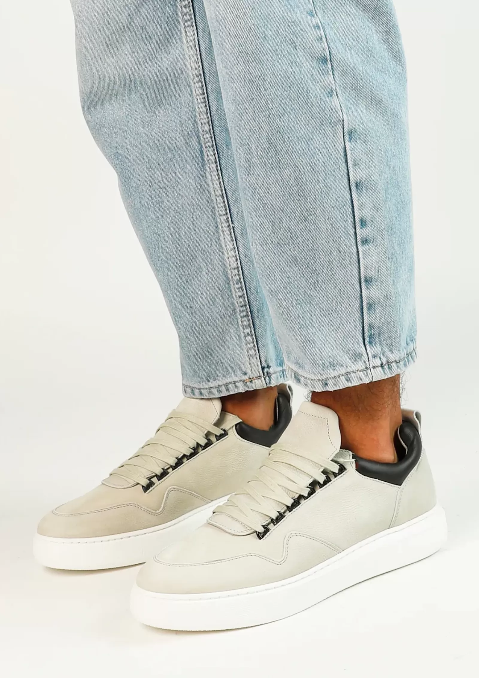 Hommes Sacha Baskets<Baskets En Nubuck - Gris