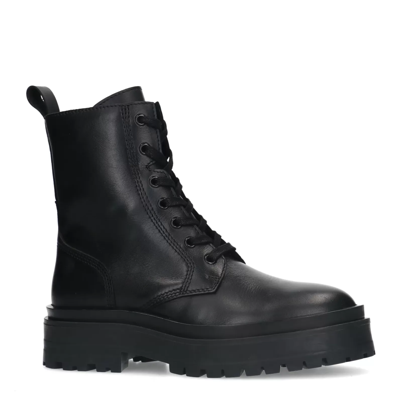 Femmes Sacha Bottines<Bottines A Lacets En Cuir - Noir