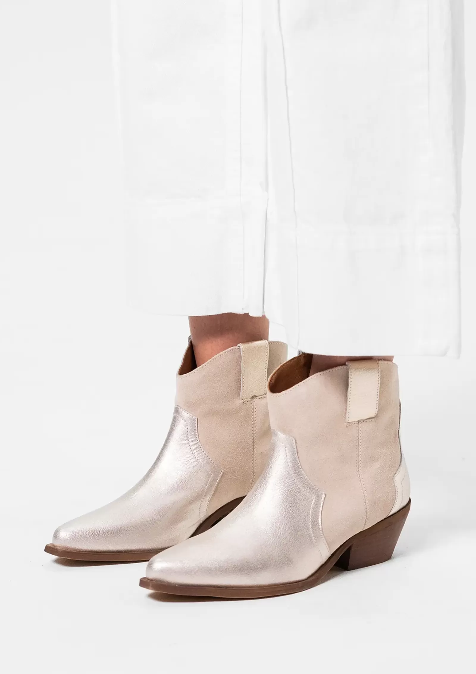 Femmes Sacha Bottines<Bottines A Talon En Daim - Beige