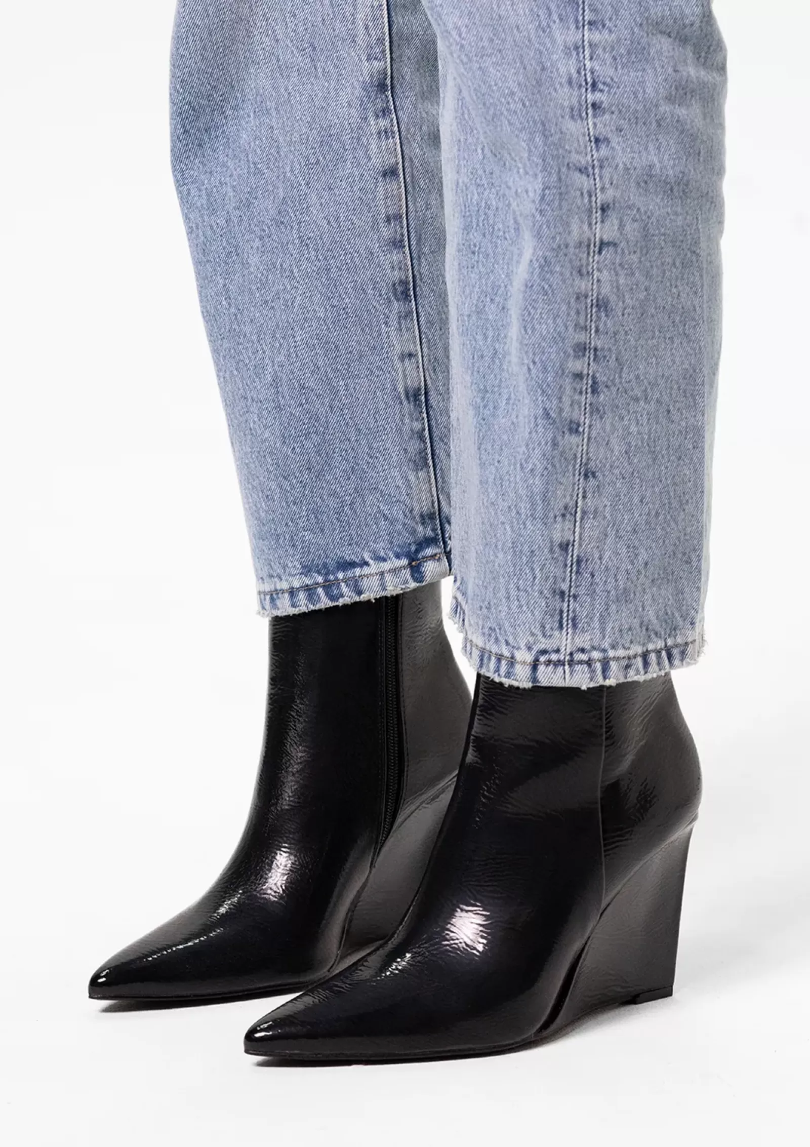 Femmes Sacha Bottines<Bottines Vernies A Talon Compense - Noir