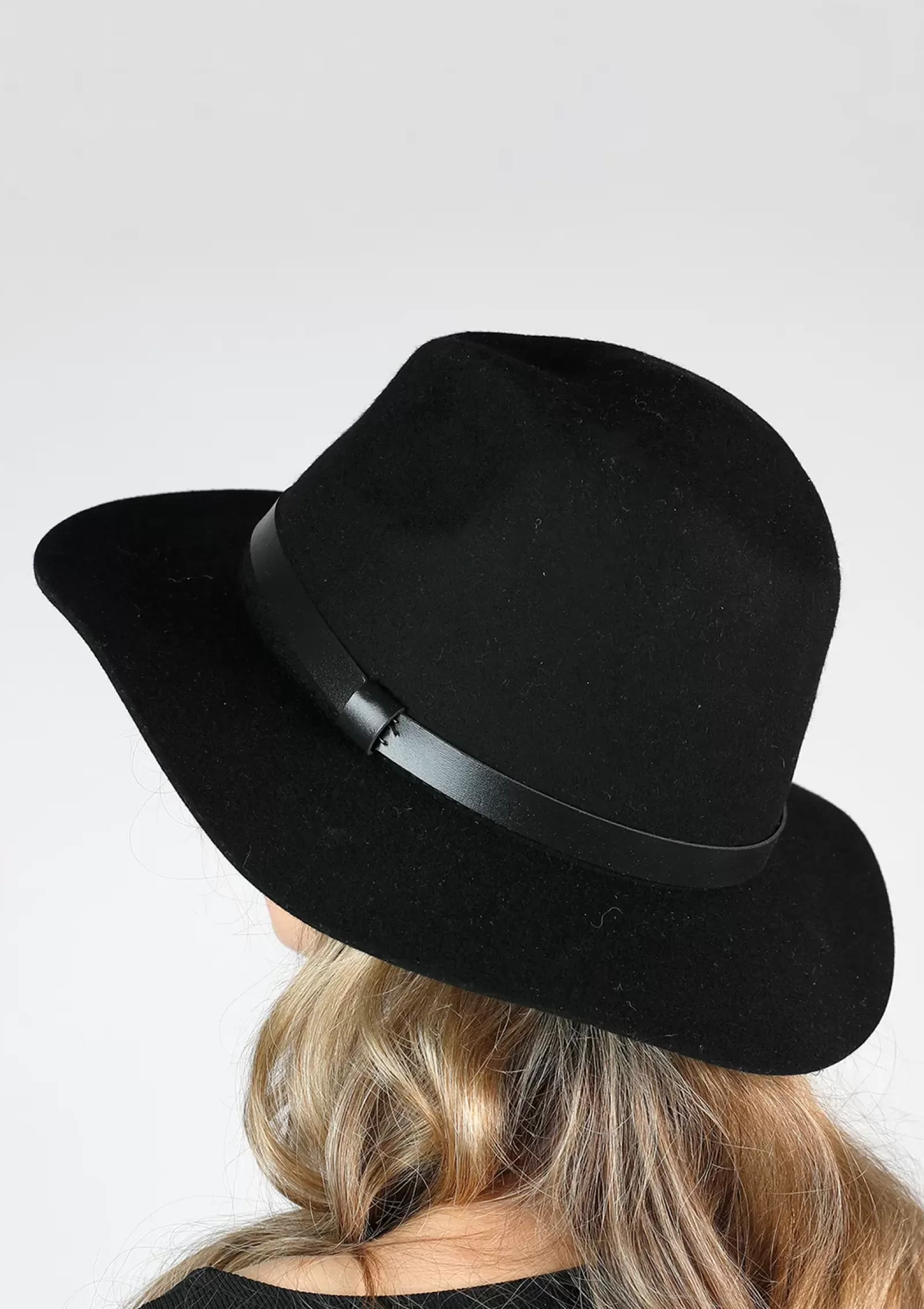 Femmes Sacha Chapeaux Et Bonnets<Chapeau En Laine - Noir