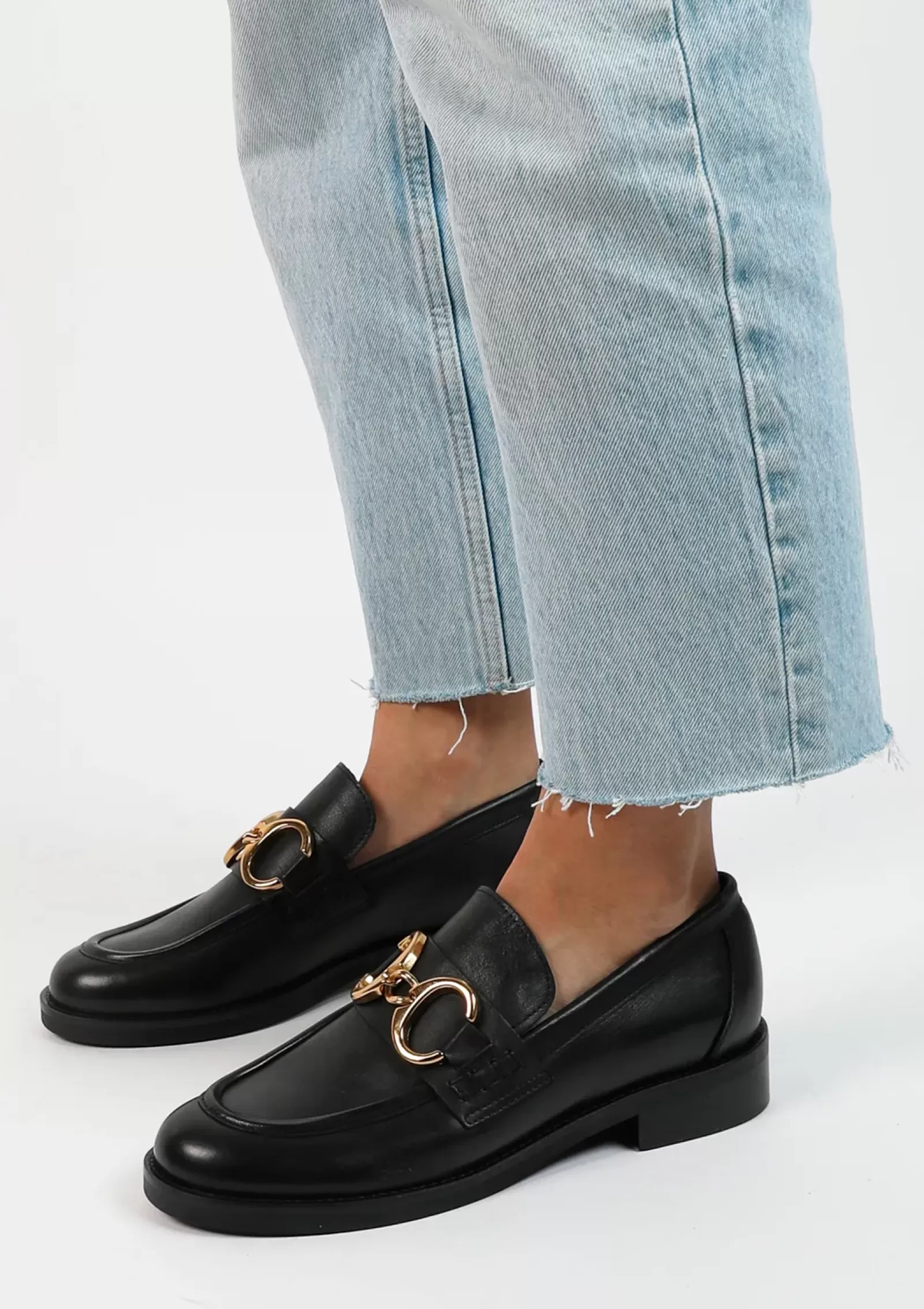 Femmes Sacha Mocassins<Loafers En Cuir Avec Chaine - Noir