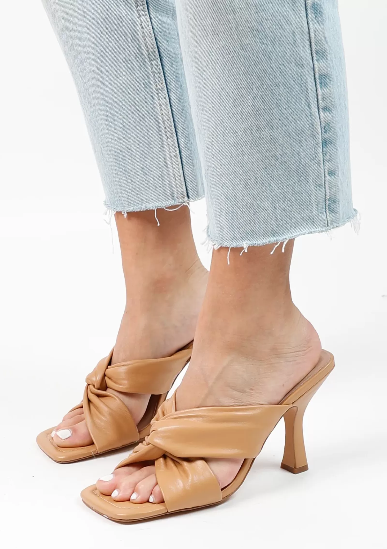 Femmes Sacha Sandales<Mules En Cuir Avec Noeud - Beige