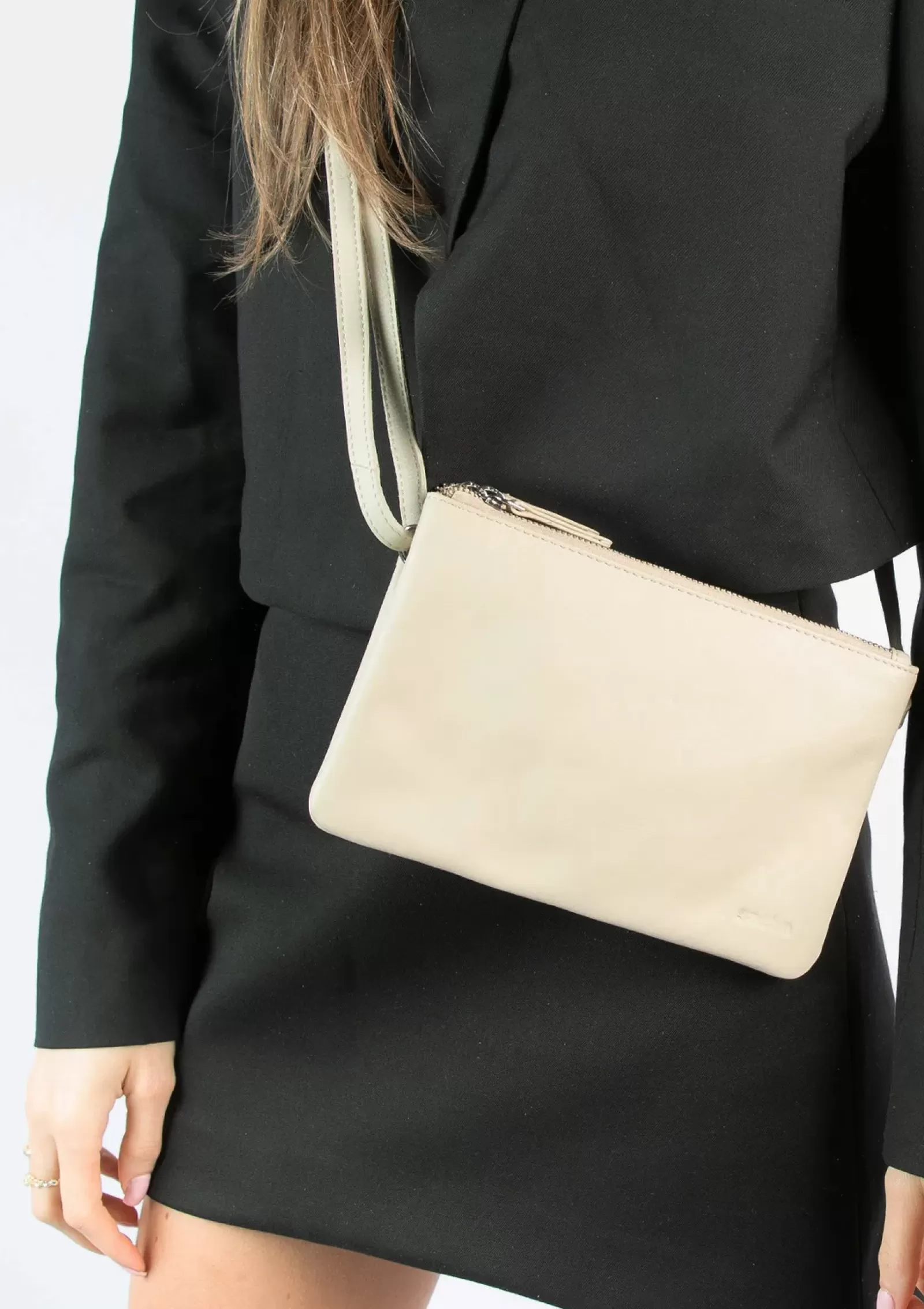 Femmes Sacha Sacs Bandoulière<Sac Bandoulière En Cuir - Blanc Casse